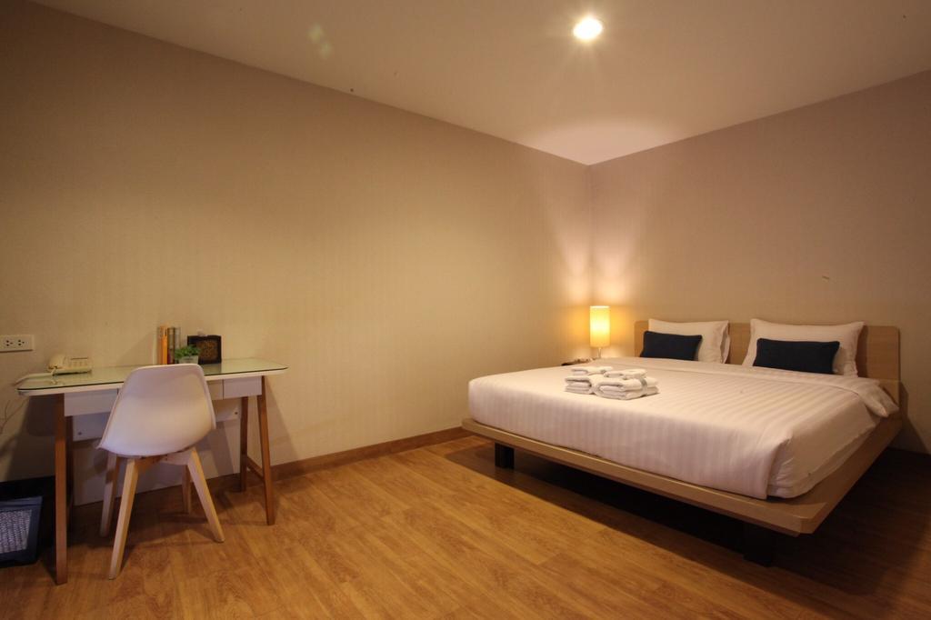 Narita Amata Hotel Chonburi Exterior foto